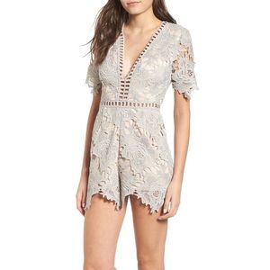 ASTR Short Sleeve V-Neck Lace Romper